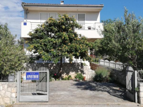 Apartment Dario